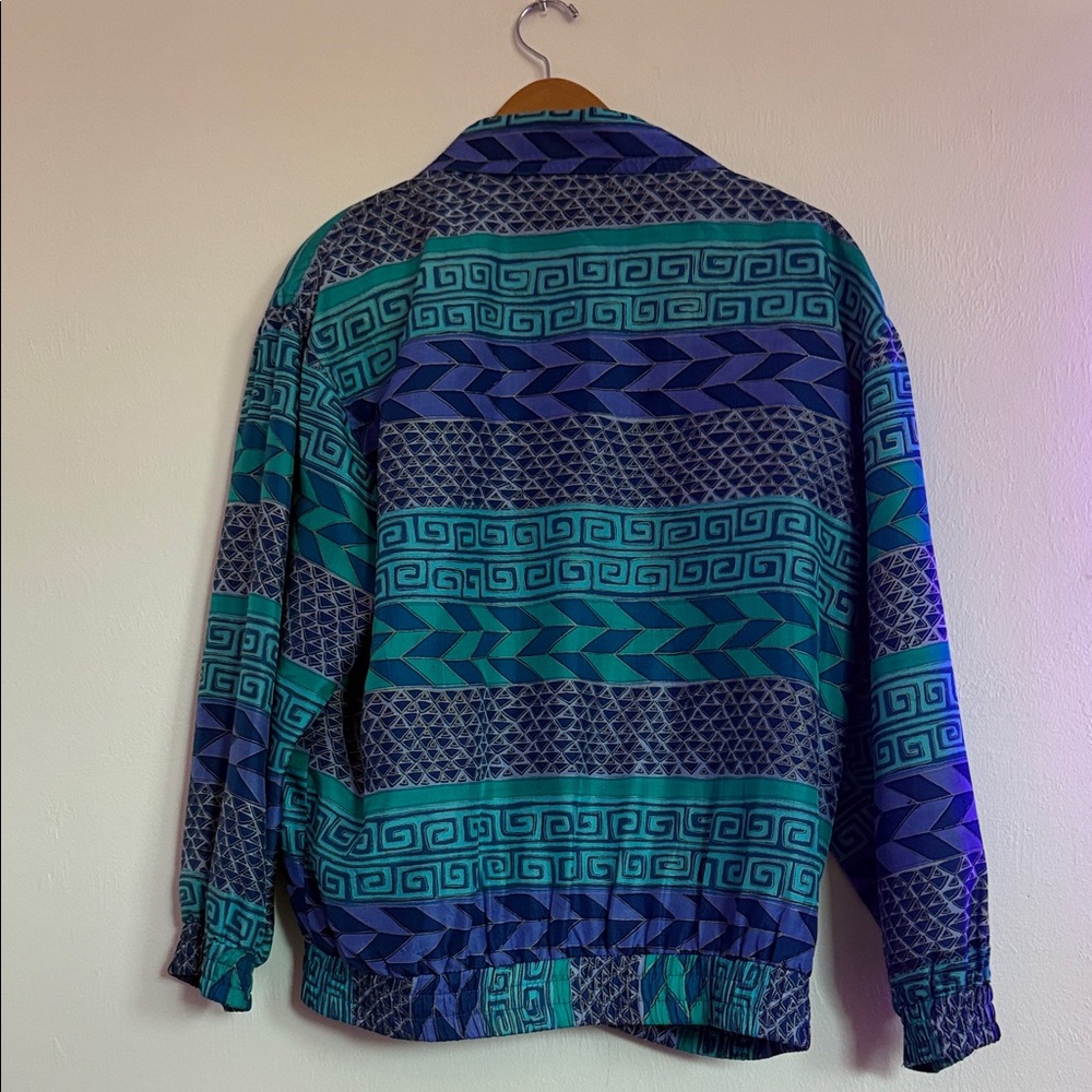 Vibrant Blue And Green Patterned Windbreaker - image 8